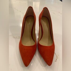Michael Kors Size 6.5  Red Suede Leather Dorothy Flex Heel Pump Shoes UNWORN